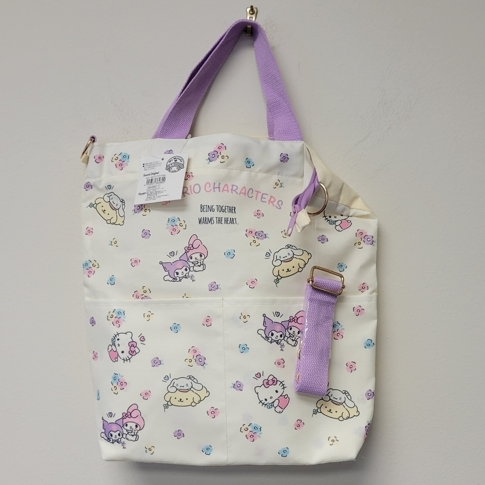 Sanrio Hello Kitty & Friends Floral Crossbody Bag - Picture 9 of 9